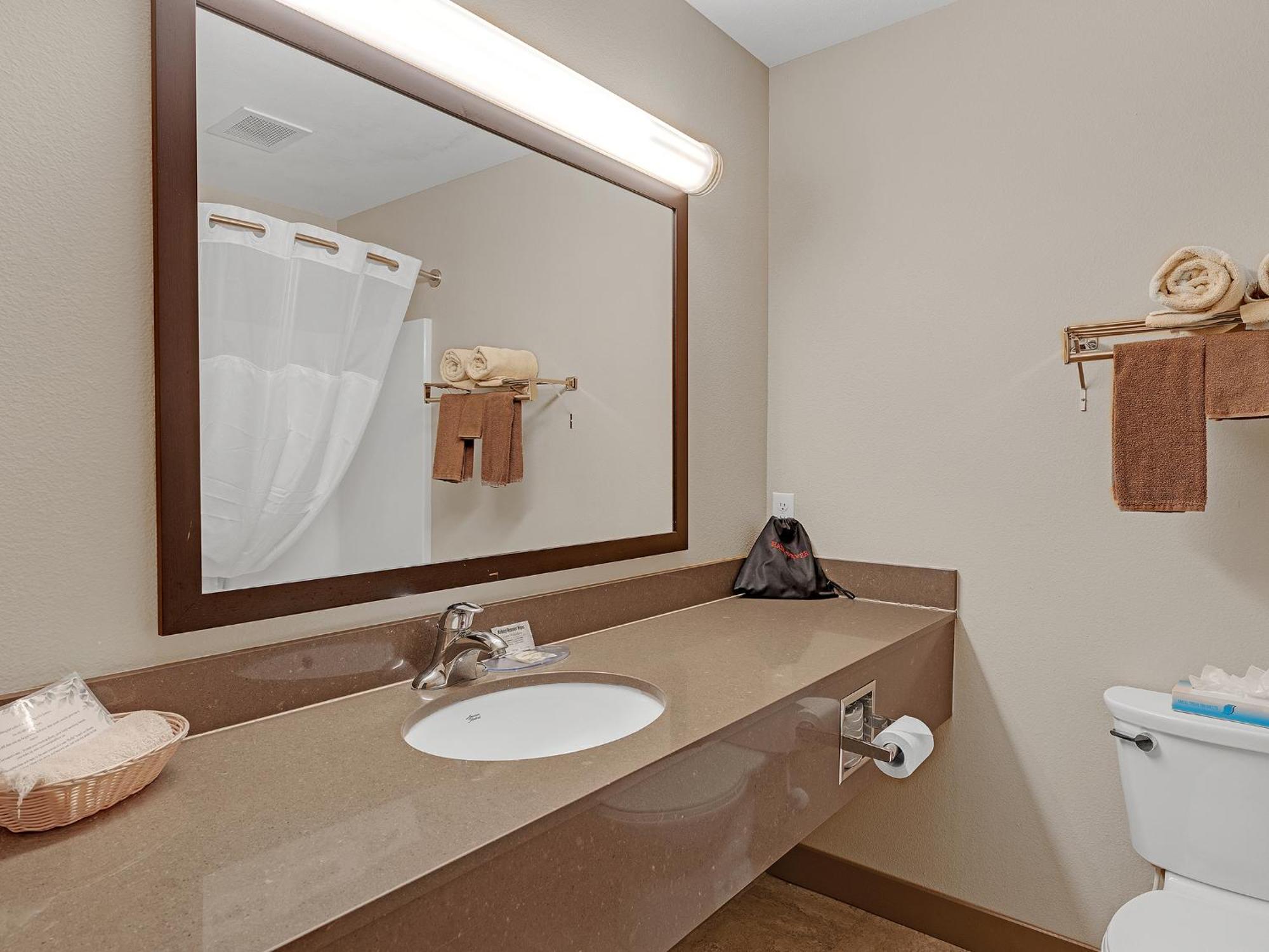 Bowman Lodge & Convention Center Ngoại thất bức ảnh