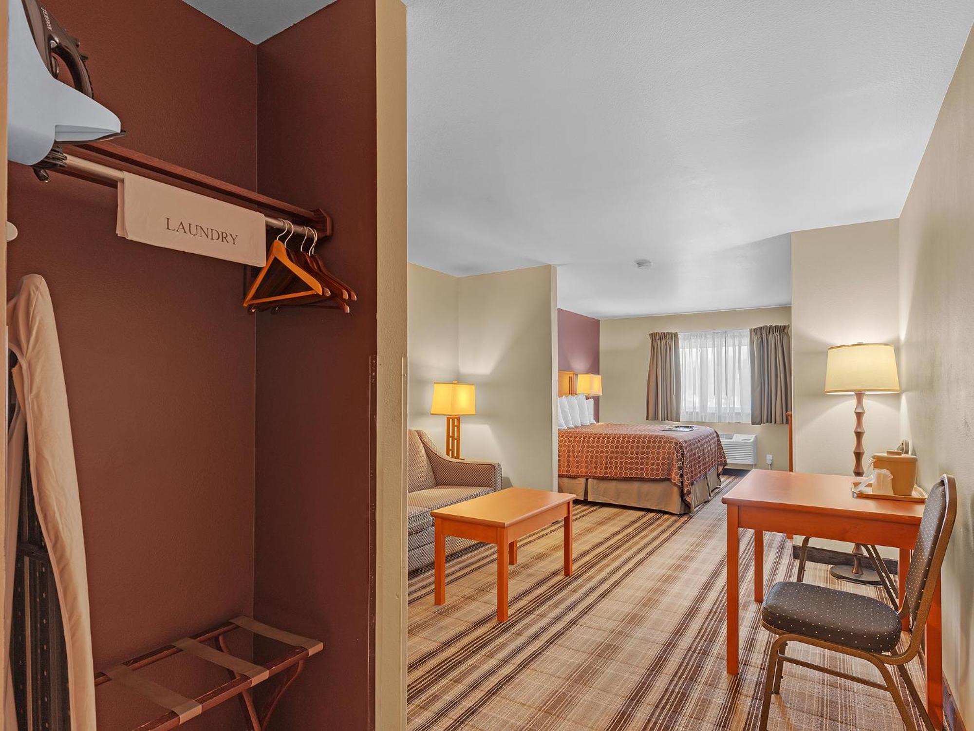 Bowman Lodge & Convention Center Ngoại thất bức ảnh